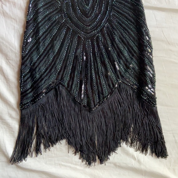 1920’s flapper sequined flapper dress with fringe. Good condition size xs/s - Picture 2 of 9